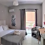 Apartament Nini's House 2 - 100m From Town Center