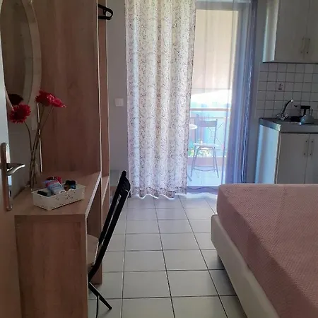 Nini's House 2