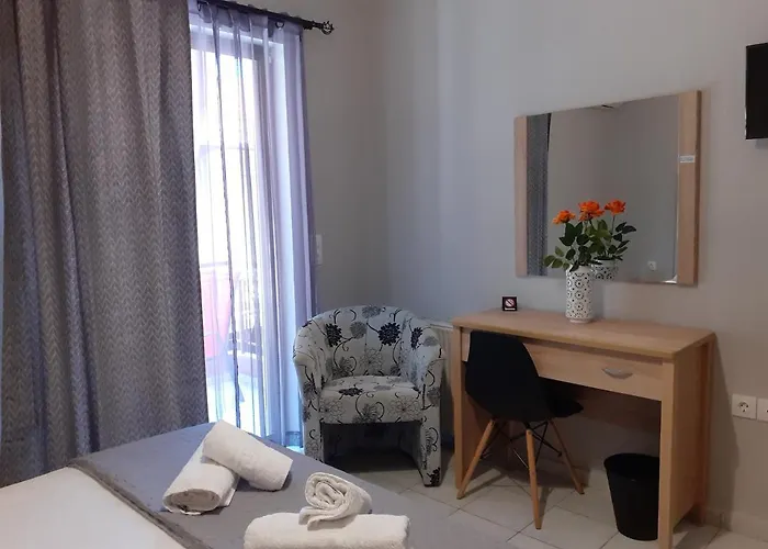 Nini's House 2 - 100m From Town Center *